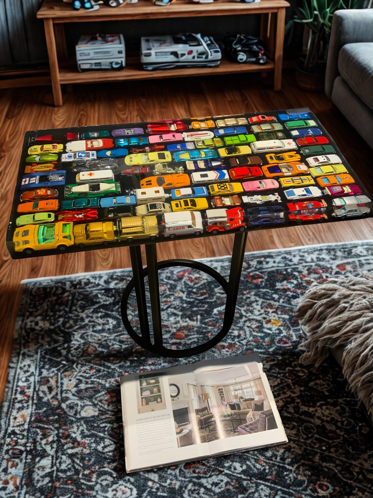 Mesa de Diseño Auxiliar en Resina